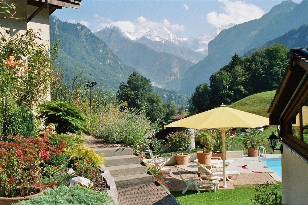Hotel Berghof Amaranth 3*